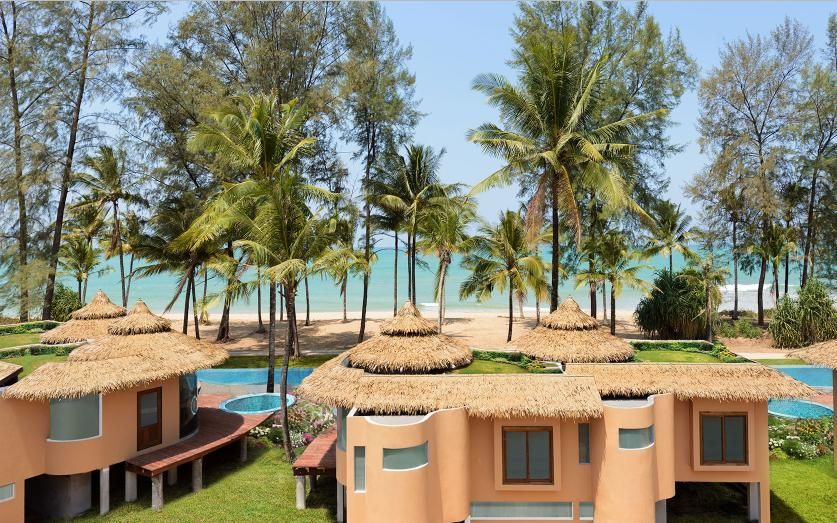 Best Fireproof Synthetic Simulation Thatch Roof Tiles for Garden