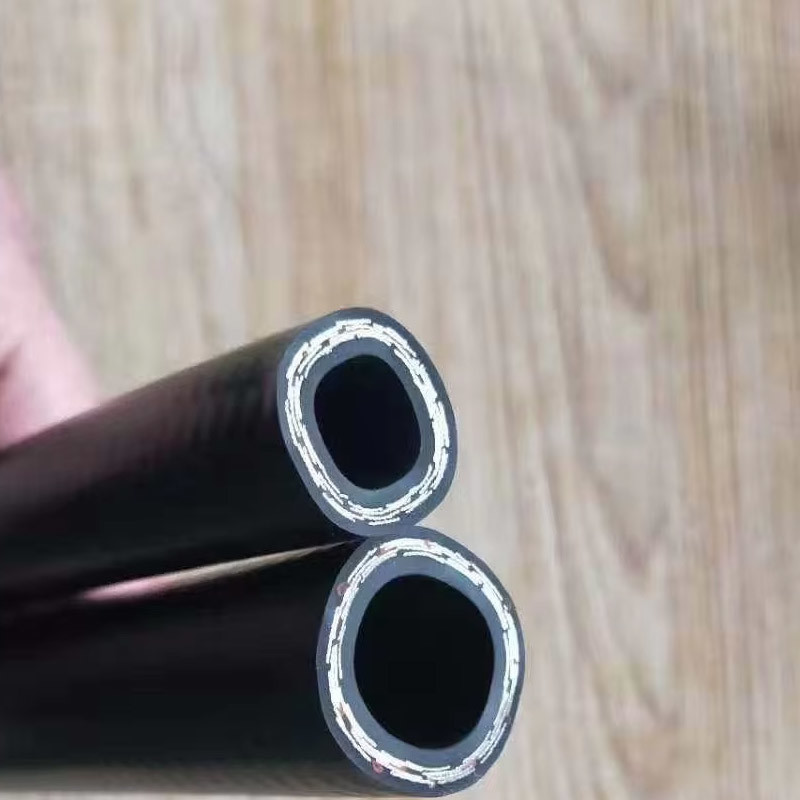 19mm Industrial Hydraulic Hose High Burst Pressure With High Vibration Resistance