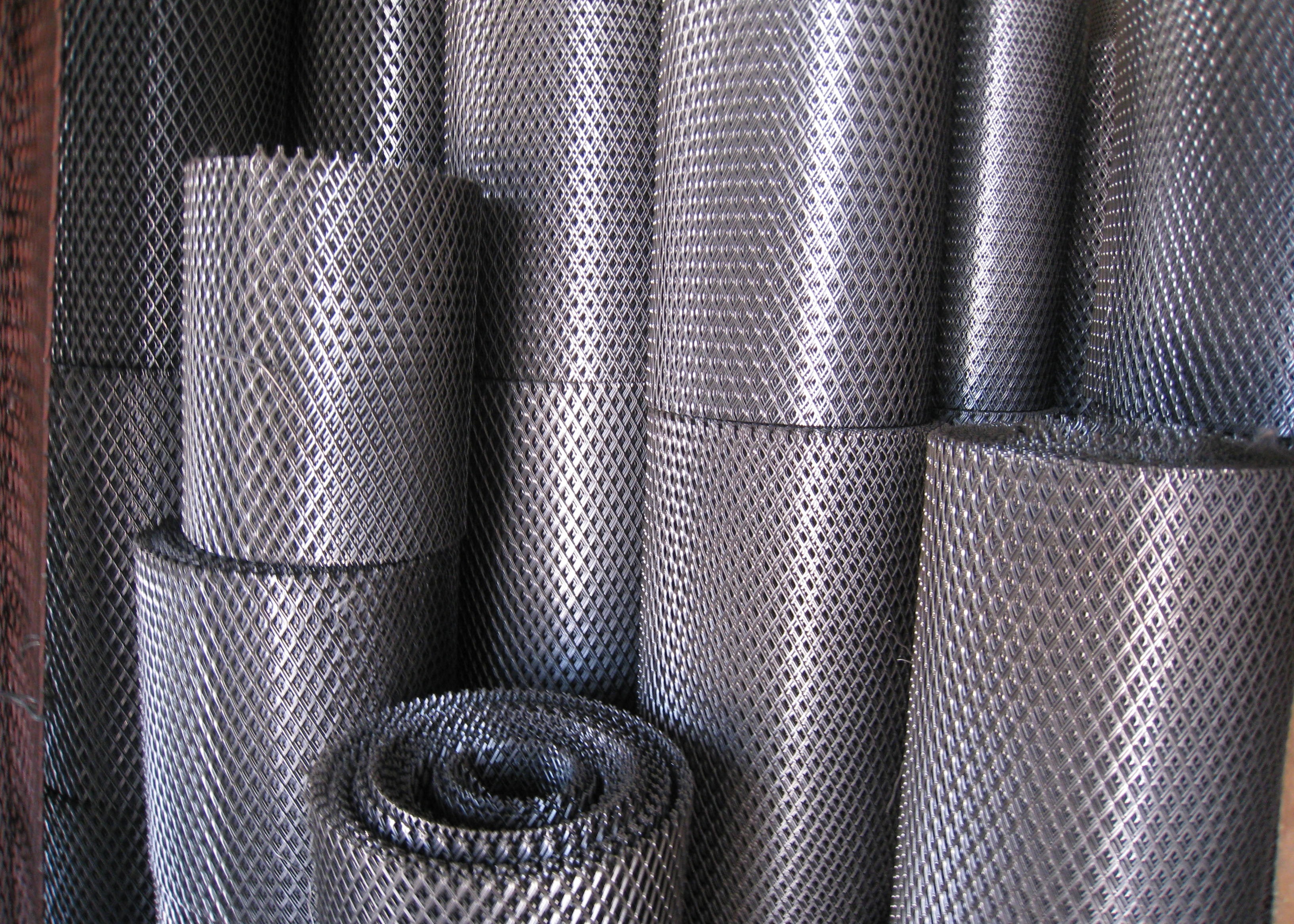 Electro Galvanized Expanding Wire Mesh Metal Sheet 1000mm Length 0.1mm Thickness
