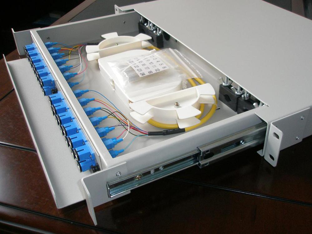 White Odf Lc Duplex Adapter Optical Distribution Frame 24 Port