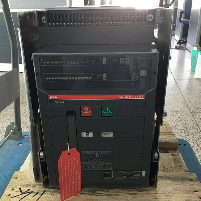 IEC,CE Approved 2000A acb air circuit breaker