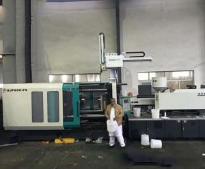China 650 Ton Plastic Bucket Making Machine , Injection Molding Machinery wholesale