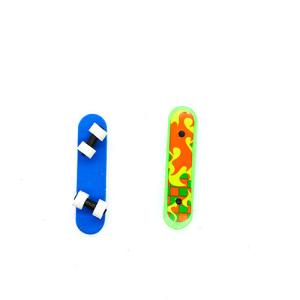 China cheap custom promotional eraser with en71 Lhama wholesale