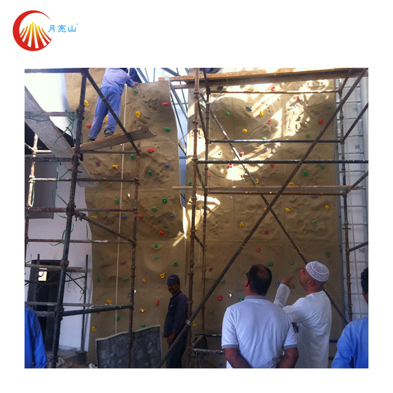 3D Outdoor Rock Climbing Wall CE Approved For Camping Area Trampoline Park
