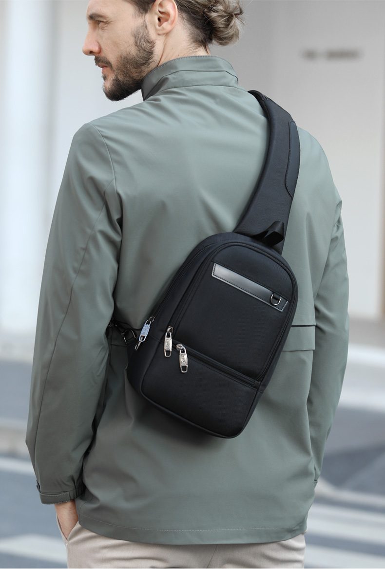 OEM ODM Lightweight Waterproof Crossbody Bag Mens Sling Backpack With Usb Port