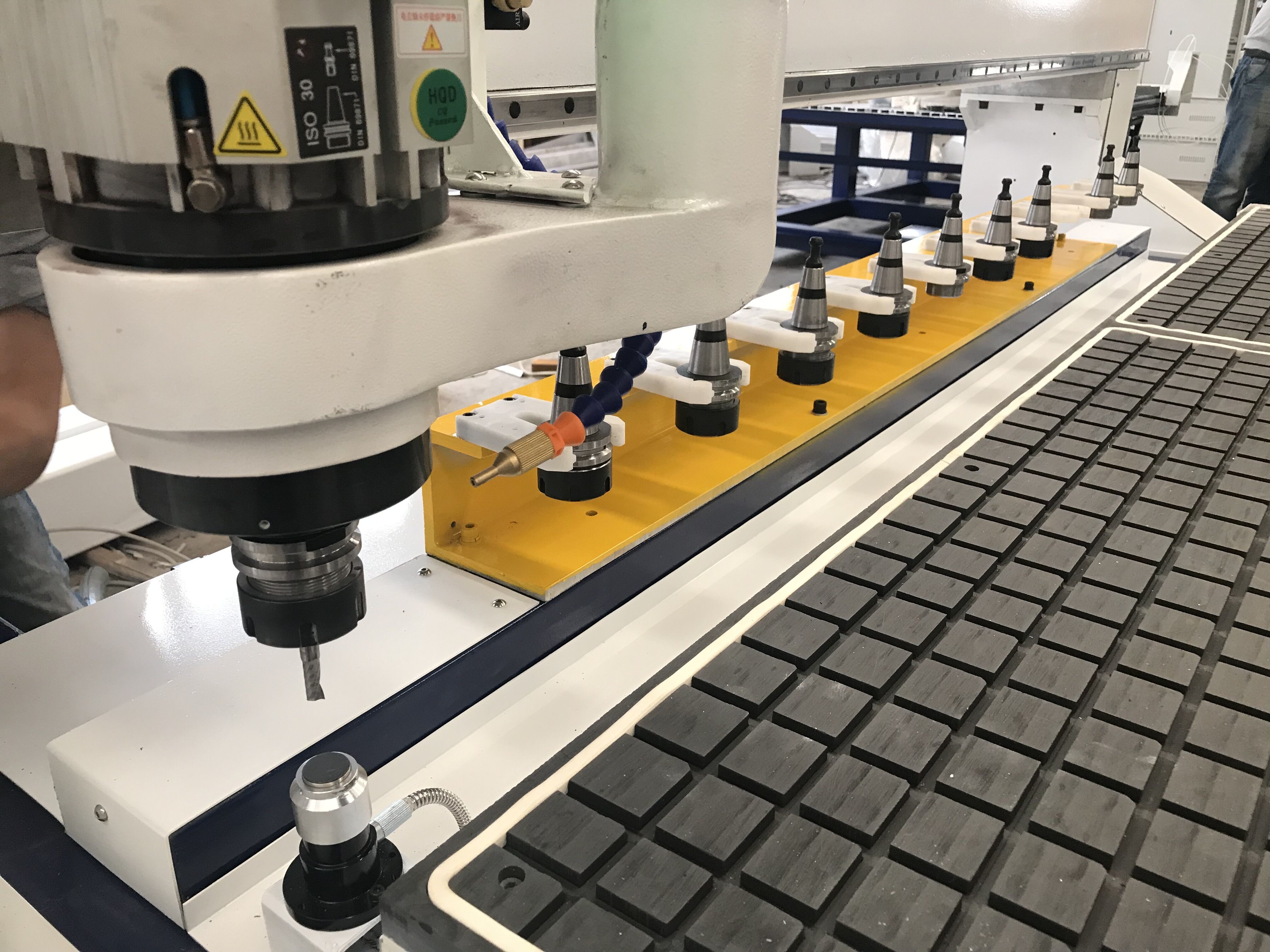 Economical 1326 Oscillating Knife CNC Cutting Machine