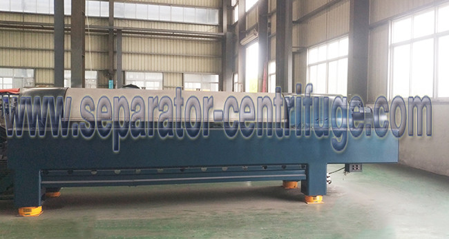 Industrial Separation Equipment / Horizontal Decanter Centrifuges For Sludge Dewatering