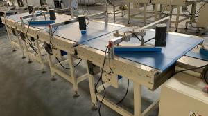China Peanut candy production line - Automatic material feeder wholesale