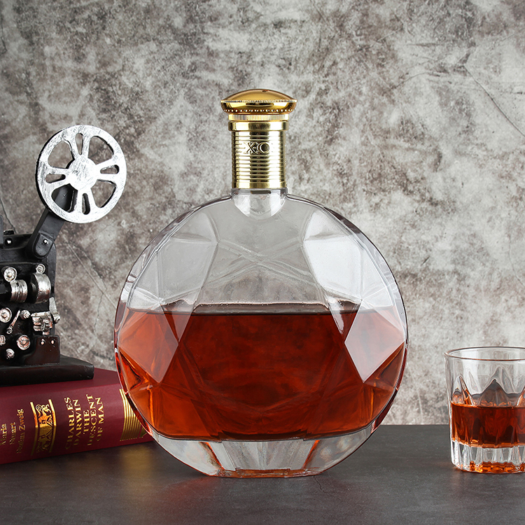 Custom Logo Luxury 700ml 750ml Clear Empty Brandy Glass Bottle With Cap and Cap