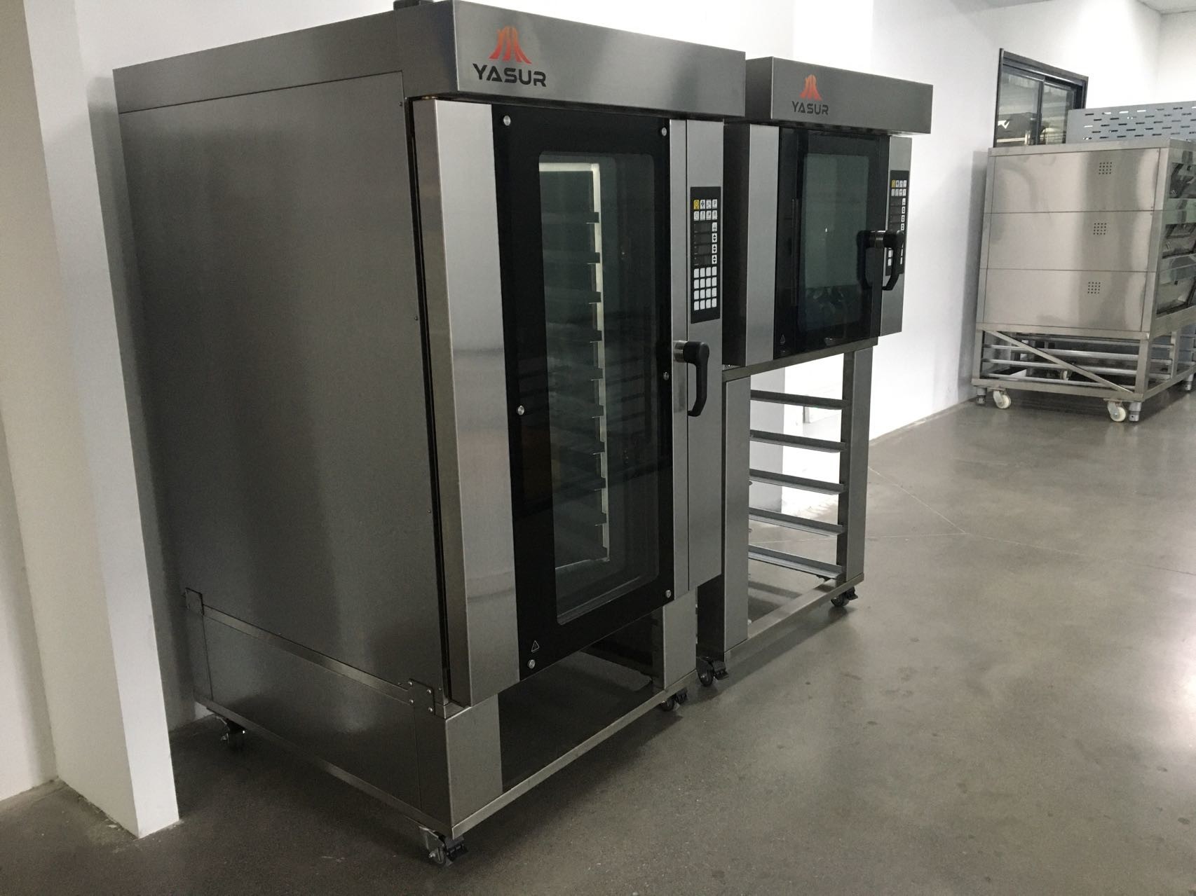 16kw Under Counter Convection Oven Ten Trays 40X60cm For Danish Croissant Bread Cookies And Pastry
