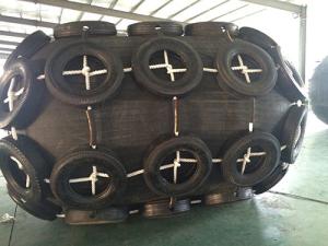 China D5000*L3000 Rope Net Pneumatic Yokohama Fender Engineering Ships wholesale