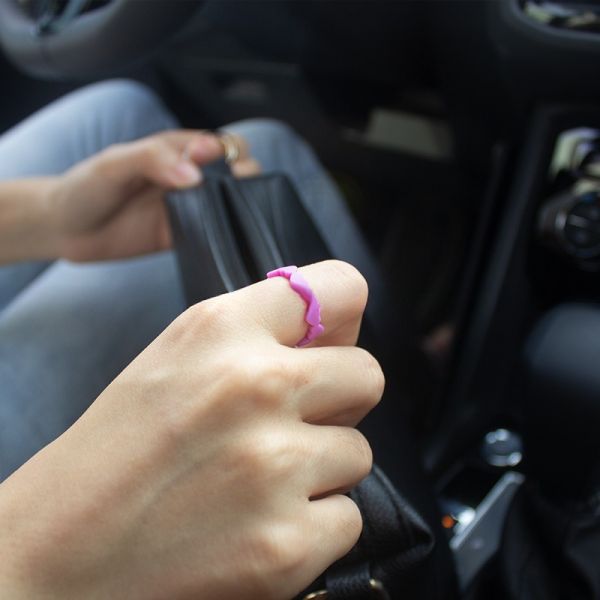 Women's Thin Heart Shape Silicone Wedding Bands 6mm Wide 2mm Thick