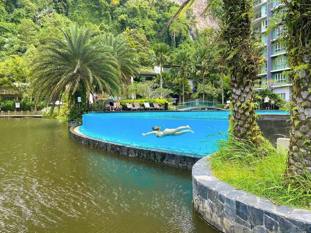 PMMA Lucite Plexi Glass Panel Window for Swimming Pool Easy Clean Customized Design