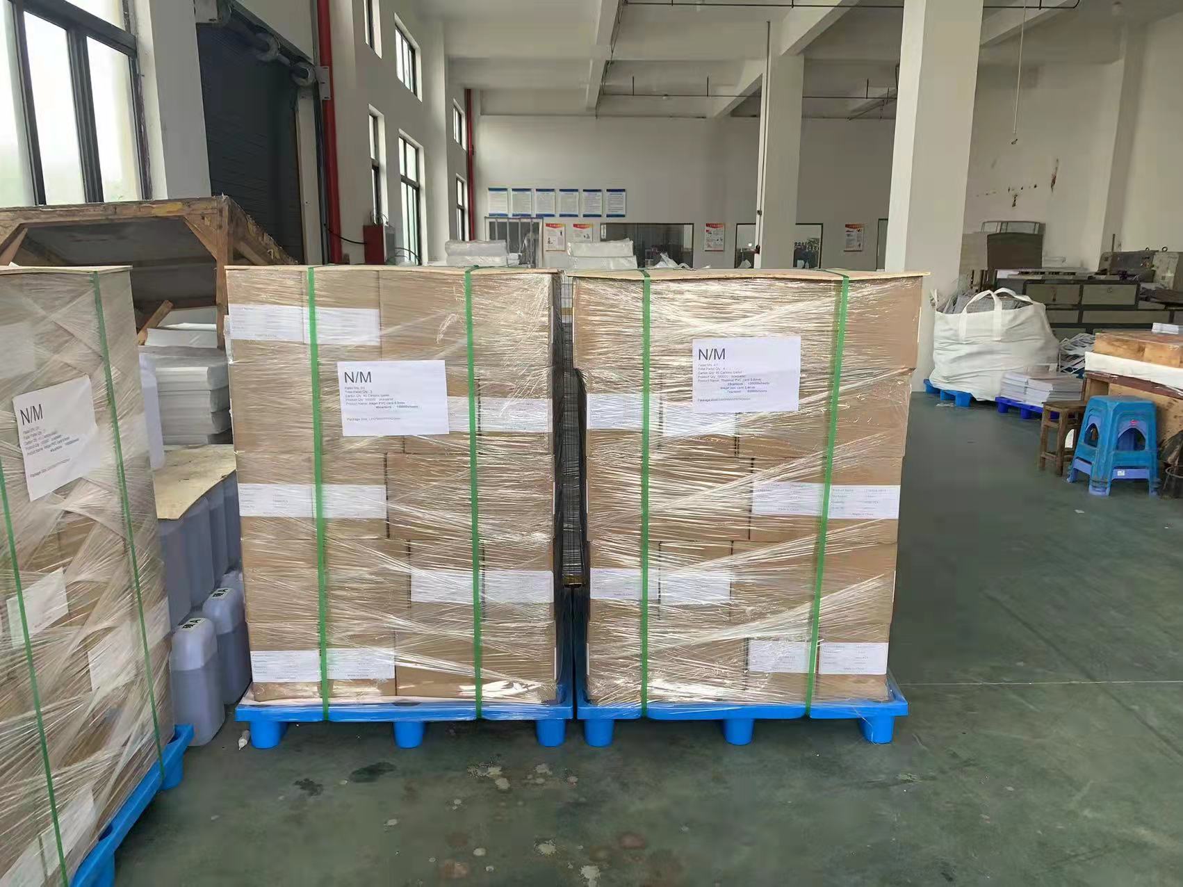Cr80 Pvc Card Material 0.3mm 0.4mm 0.76mm Thickness Easy Printing
