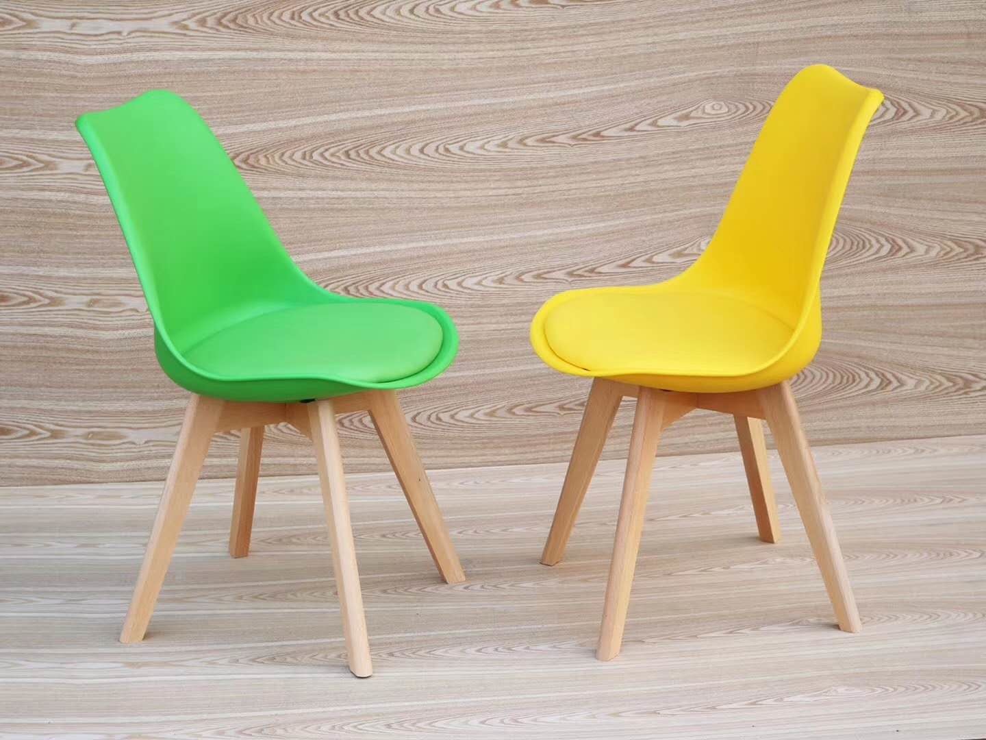 UV Proof Material Eames Kitchen Chair , Multi Coloured Dining Chairs