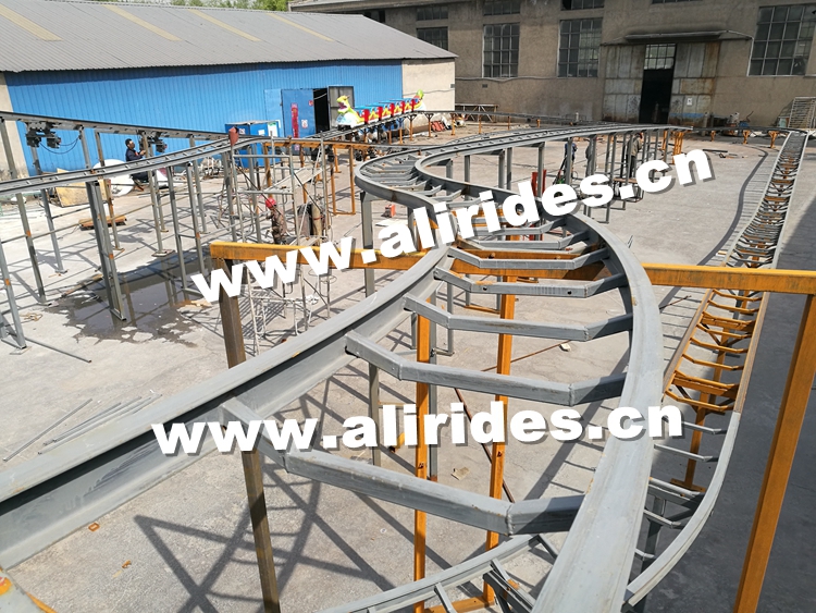 [Ali Brothers]worm coaster flying coaster kids coaster
