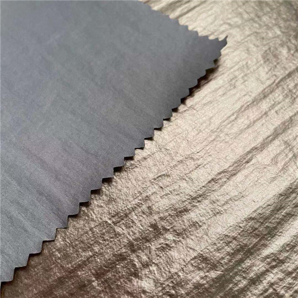 Heavy Duty Ripstop Winter Jacket Fabric 90GSM 70D 70D 210T Pearly Coated