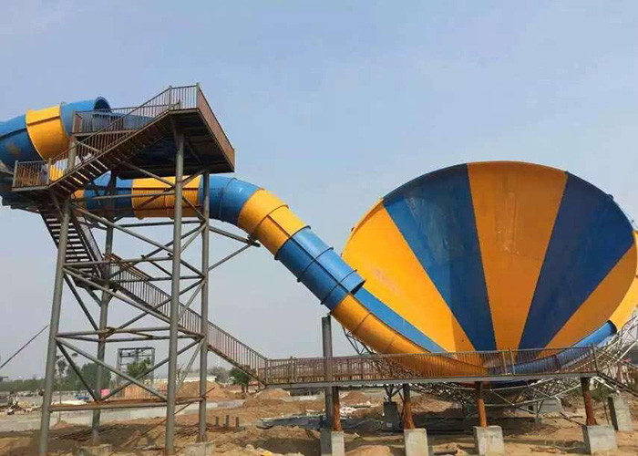 Outdoor Water Park Water Slide, Tornado Water Slide Construction