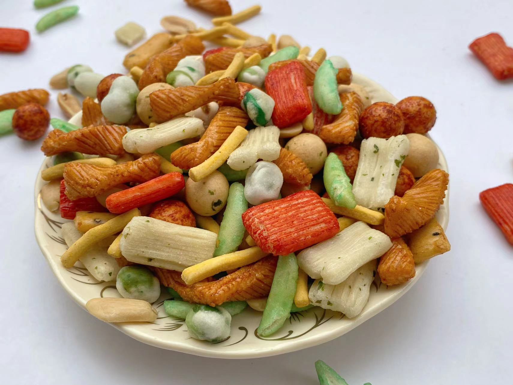 Premium Rice Cracker Snacks Mixed Flavors With Peanuts Peas Snacks