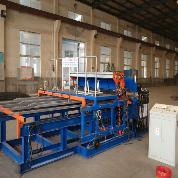 Galvanized 7.5KW Pneumatic Spot Welding Machine Farming Breeding Single Trip