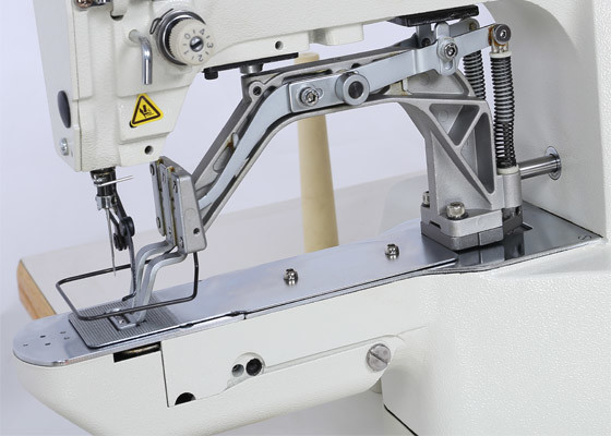 Leather Bag Flat Lock Sewing Machine , Handheld Mid Arm Sewing Machine