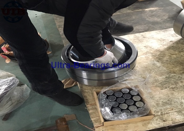 Double Row Precision Steel Roller Bearing , 110*240*80mm Spherical Roller Bearing