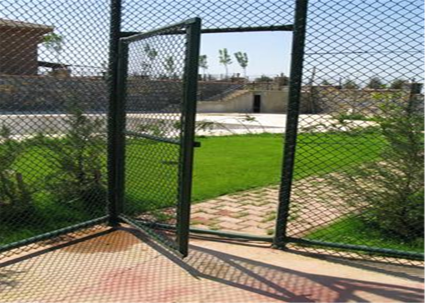 diamond razor wire mesh fence pvc coated plastic chain link fence panels for USA market