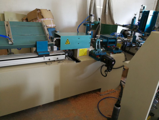 Wooden handle woodturning form cutter automatic wood lathe