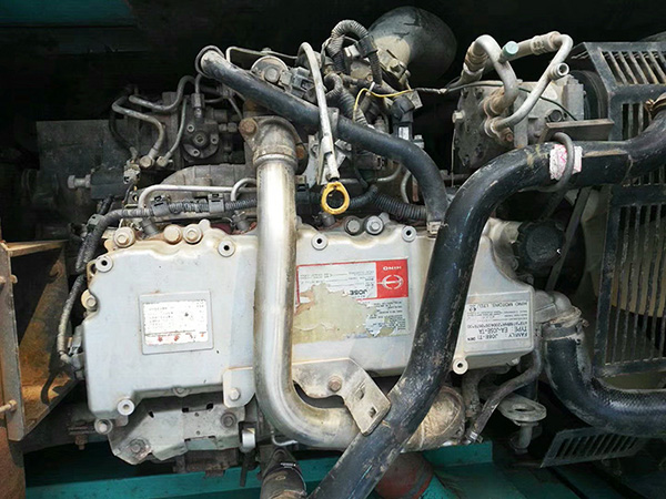 Used Crawler Excavator Kobelco210 reasonable price for sale/second hand Japanese SK210 Kobelco 210