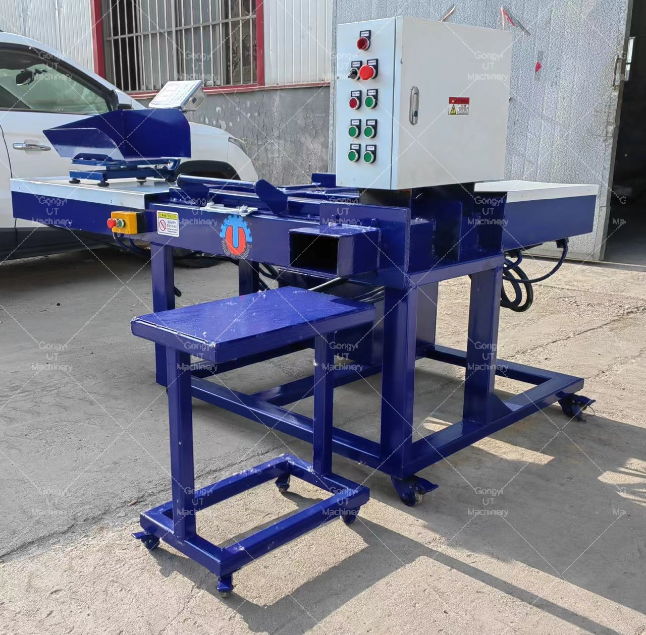 Hydraulic Cotton Baler Textile Cloth Bale Pressing Machine with 380*150*70 mm Bale Size
