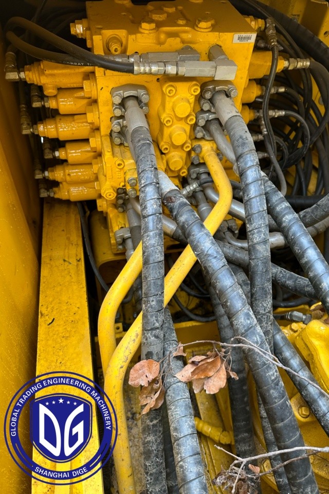 High-power Engine PC200-8 Used Efficient Ninety-five New Mini Komatsu Excavator