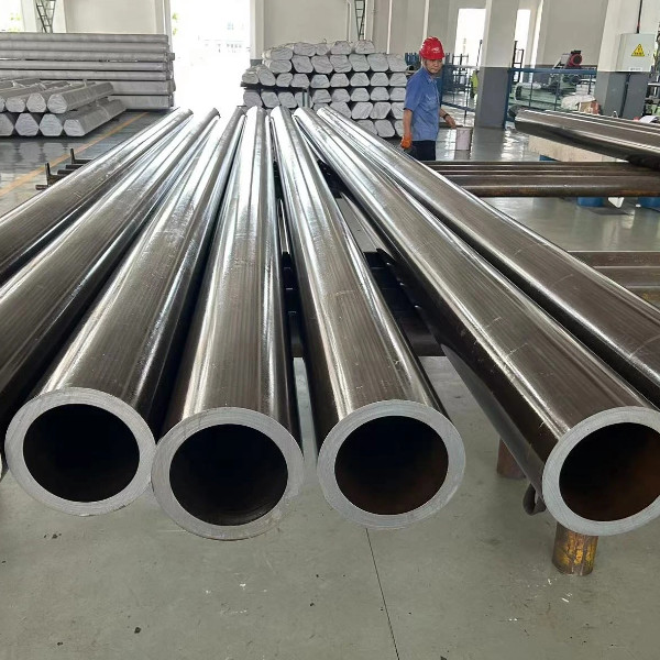 Hot Rolled Seamless Steel Pipe Mechanical Tubing For Hydraulic Cylinder