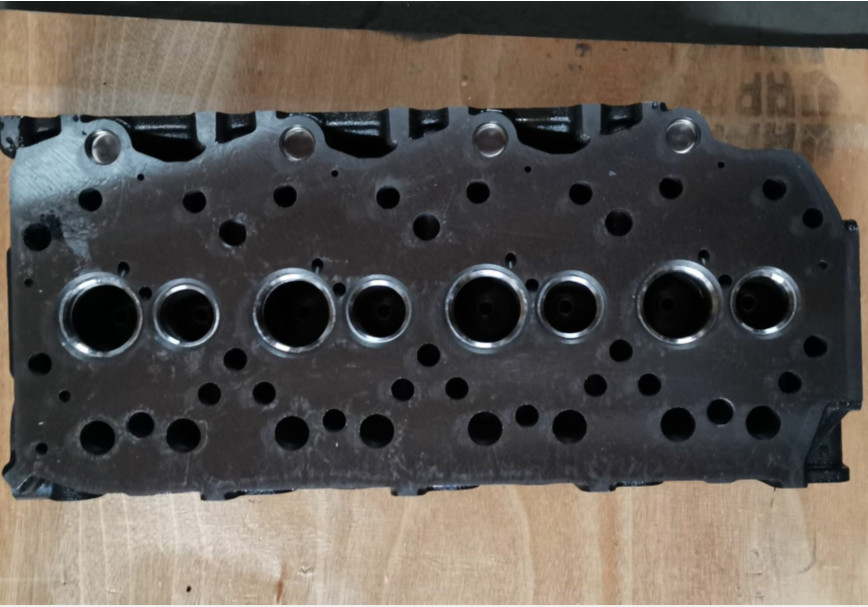 S4S Mitsubishi Direct Cylinder Head Assembly Cast Iron With Valve