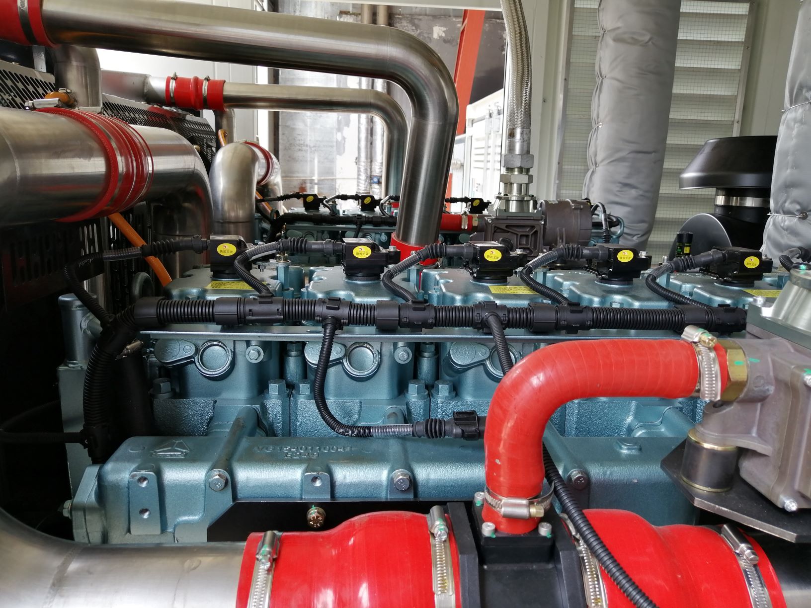1200KW Industrial Natural Gas Power Generator CBM Biogas CHP Power Generator