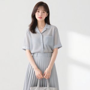 China Environmentally Friendly Elastic Fabric 73GSM Lightweight Fabrics For Clothes wholesale