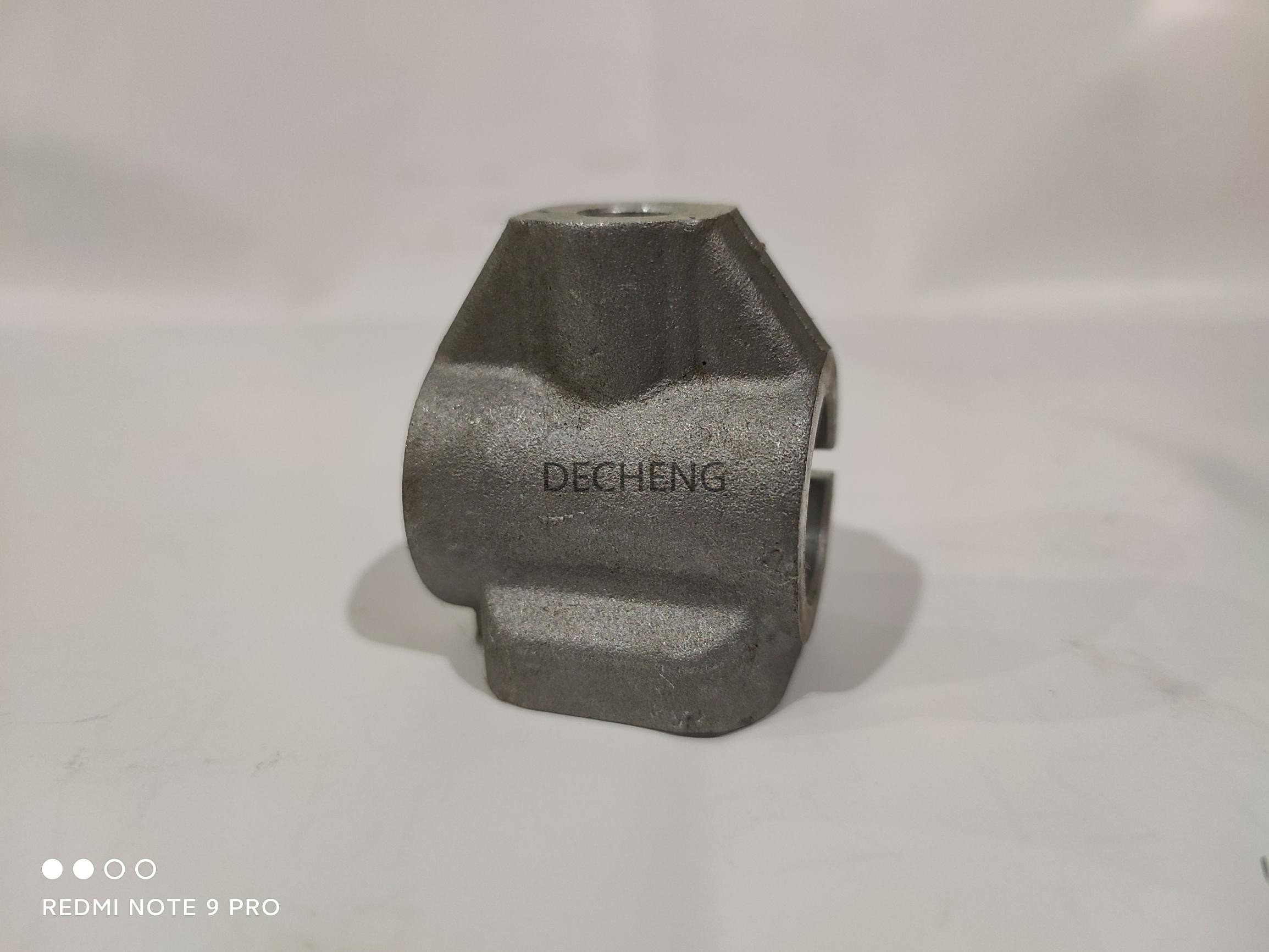 J08 Hitachi Diesel Engine Parts OEM Valve Rocker Seat 80g