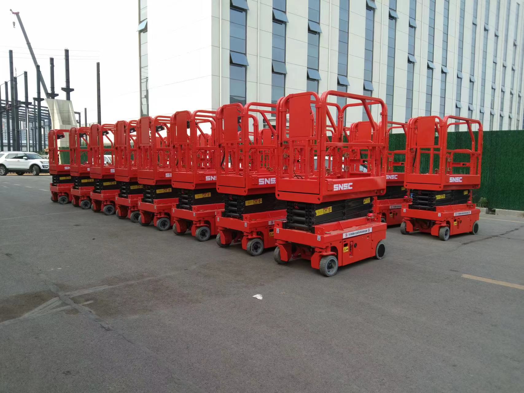 14m Reach 4 Ton Side Loader Forklift Telescopic Handler with Powerful Diesel Engine