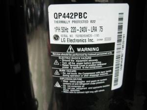 China Qp407PAA QK145H QK134J AC Rotary Compressor Used In Refrigeration Systems wholesale