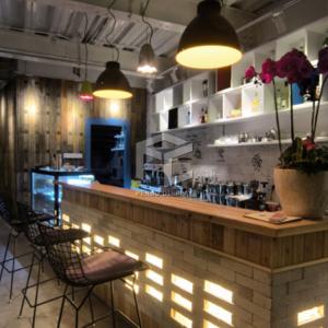 China ODM Coffee Shop Showcase Kiosk wholesale