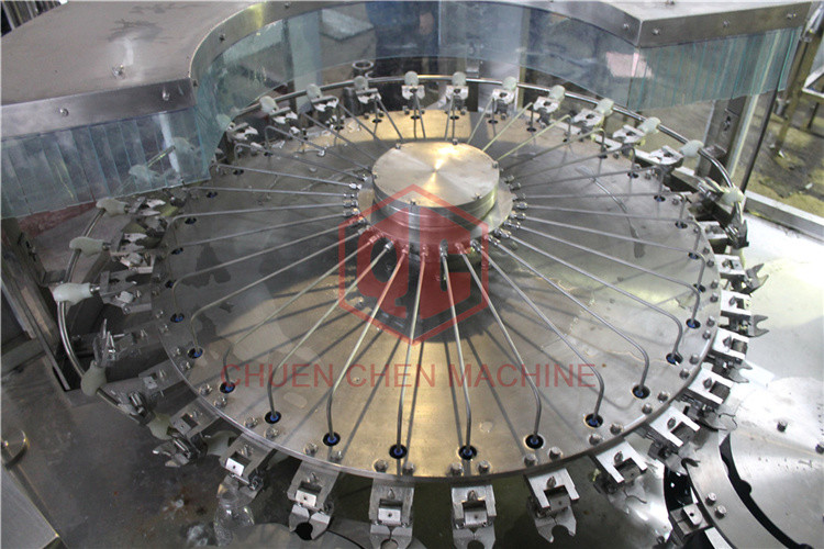 Anti - Foam Plastic Bottle Hot Juice Filling Machine For Beverage Production Line