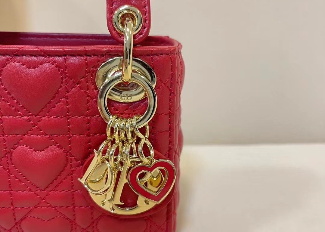 Heart Pattan Womens Luxury Handbag 12cm Length For Chinese Valentine's Day