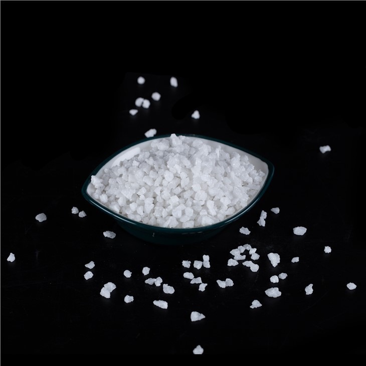 Chemical Inertness White Fused Alumina With Mosh Hardness 9