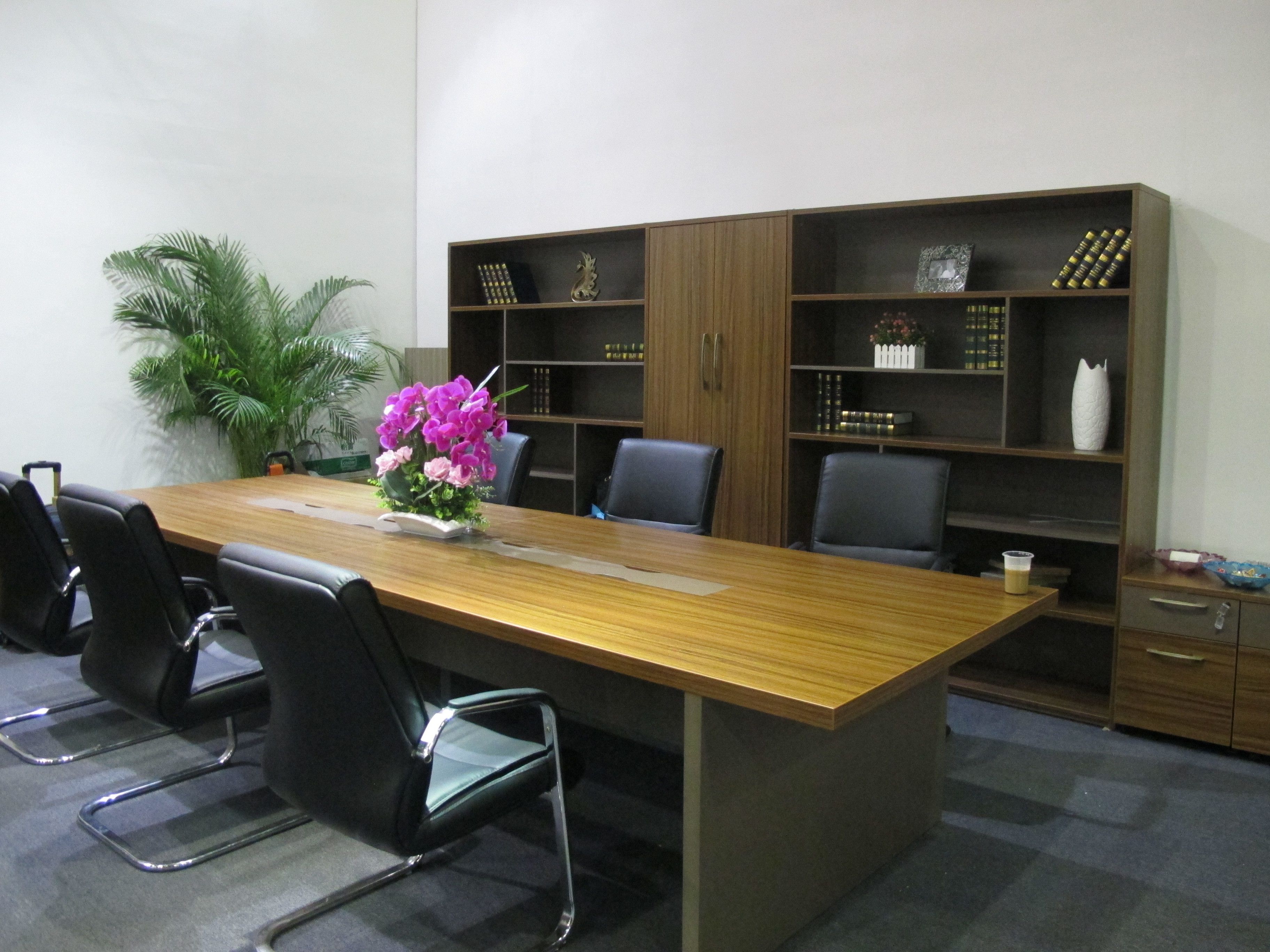 Modular Design 12 Person Conference Table , Wooden Office Furniture Eco Friendly