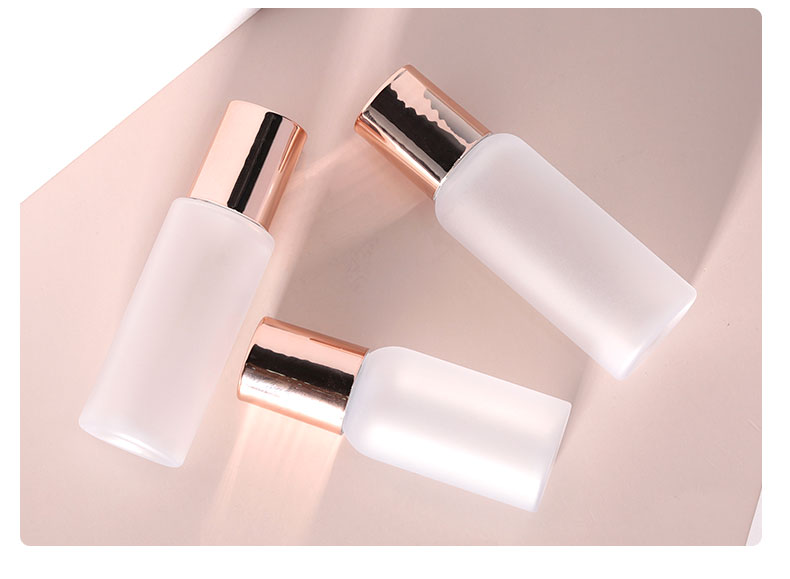 White Luxury Serum Bottle 20ml 25ml 35ml PET Perfume Bottle Custom For Skin Care