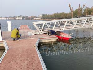China Cruise Yacht Marina Aluminum Alloy Gangway For Access Pontoon Floating Aluminum Approach Bridge Marine Gangway wholesale