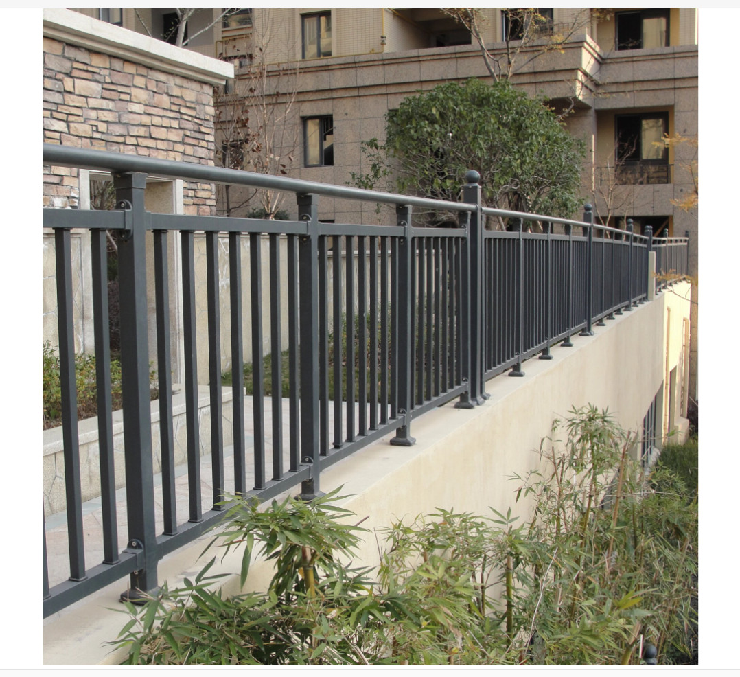 Modular Zinc Coated Balcony Safety Railing , UV Resistance Porch Railing Systems