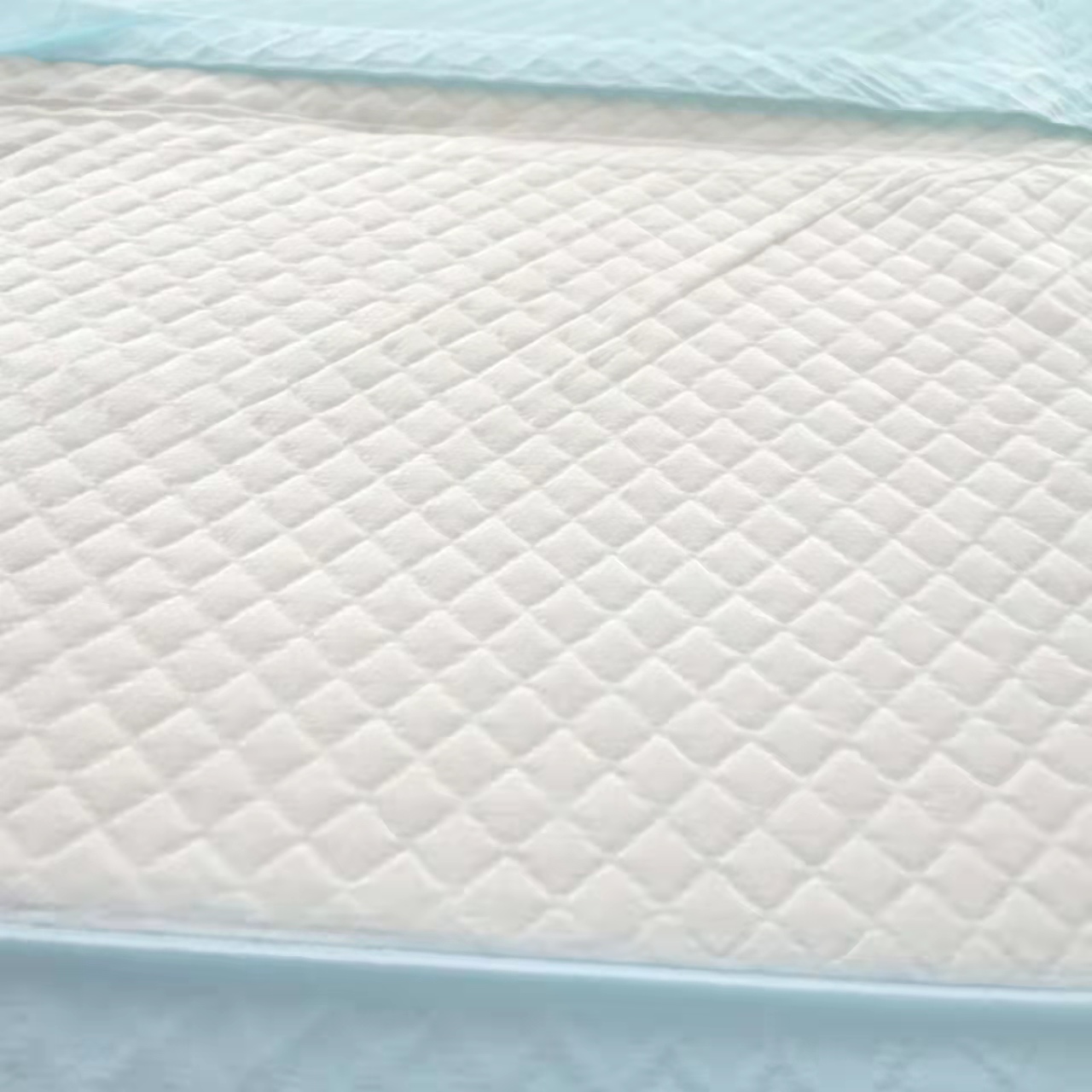 Fluff Pulp and Non Woven Disposable Adult Bed Pad for Comfortable Incontinence Care