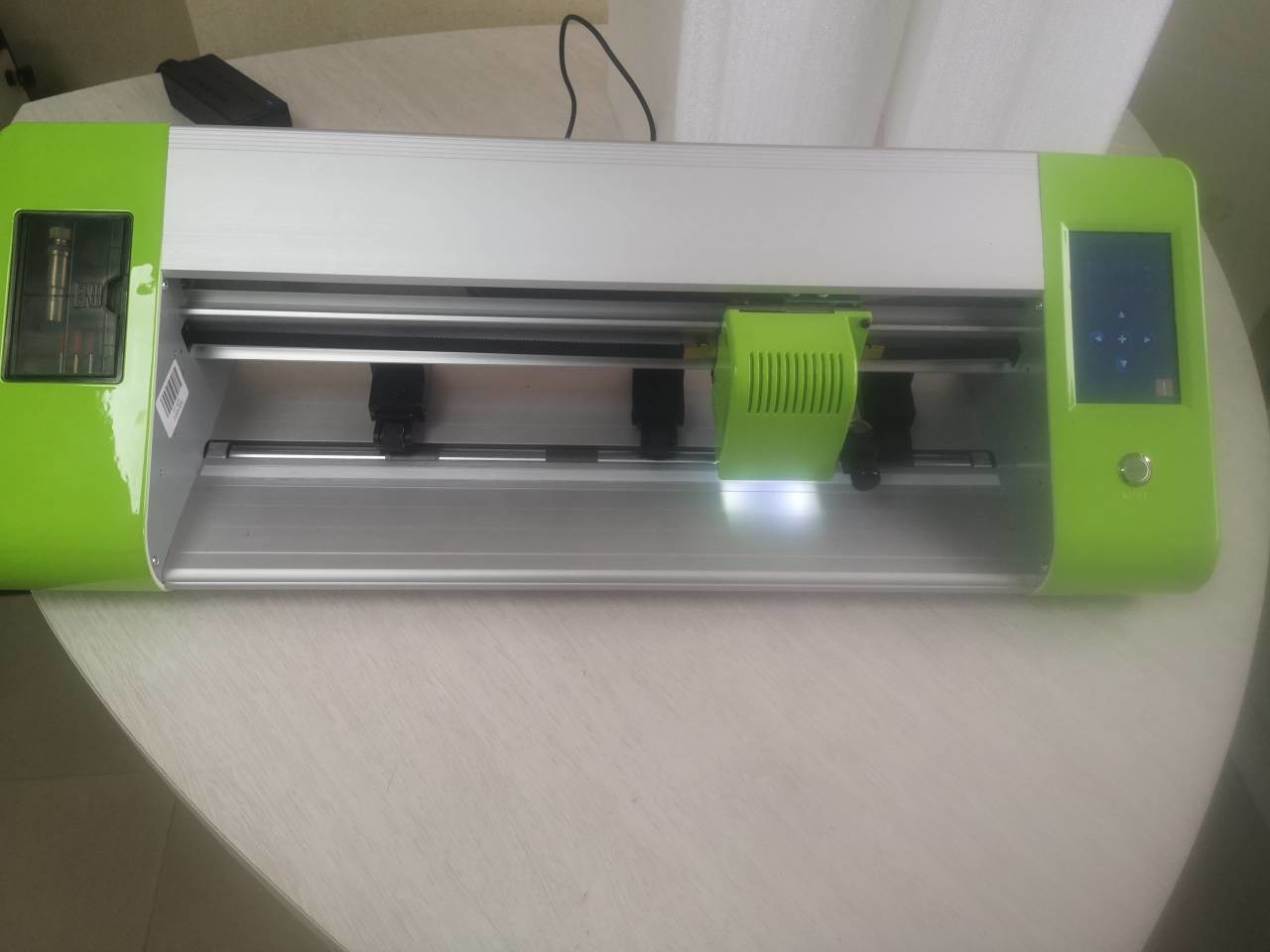 Portable Cast Iron Head 240V Contour Cutting Plotter Mini-CCD450L