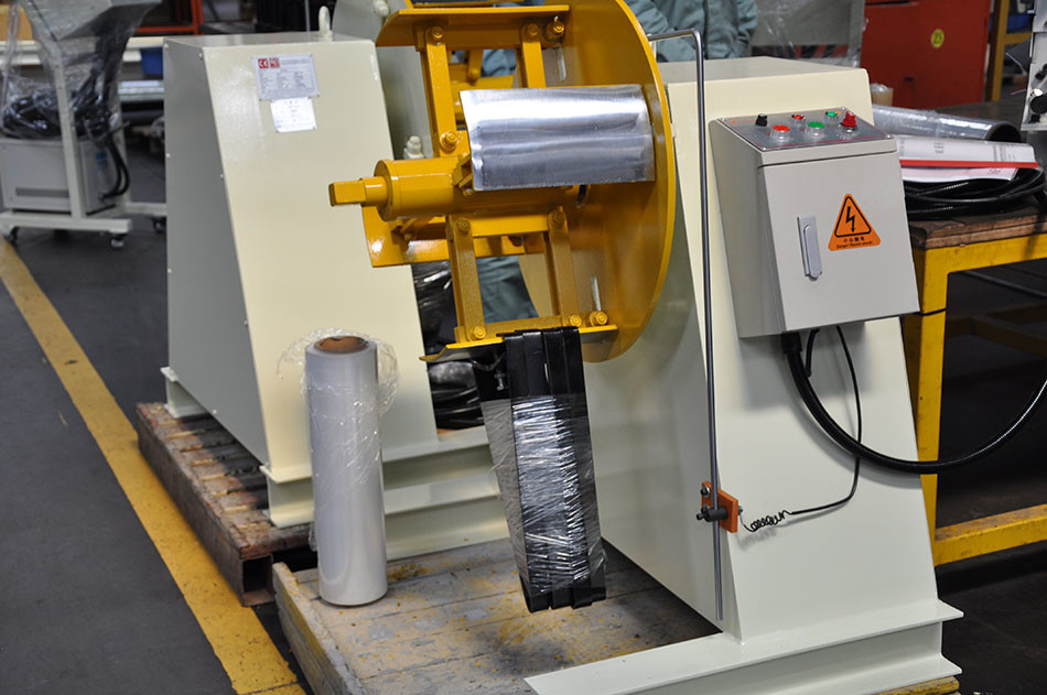 Hydraulic Expansion Metal Coil Motor Drive Uncoiler Suitable for Stock Width 200-800 mm