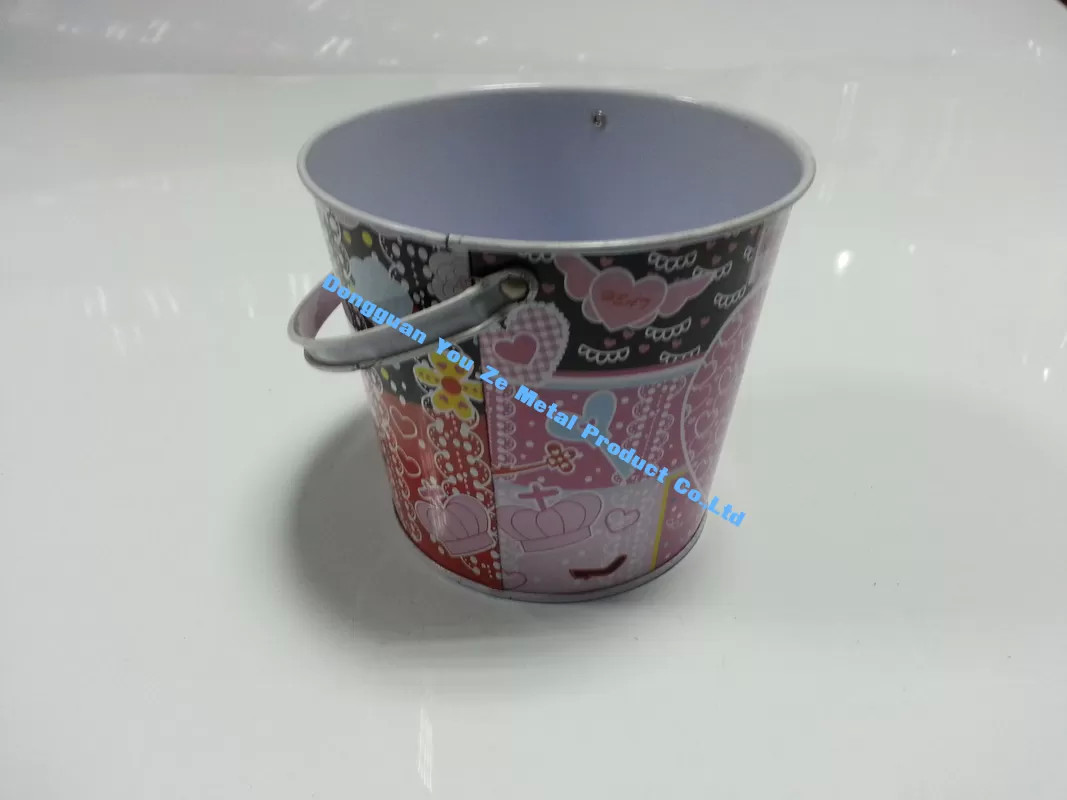 Recyclable Tin Bucket Small Metal Buckets Christmas Tin Buckets with Handle CYMK Printing